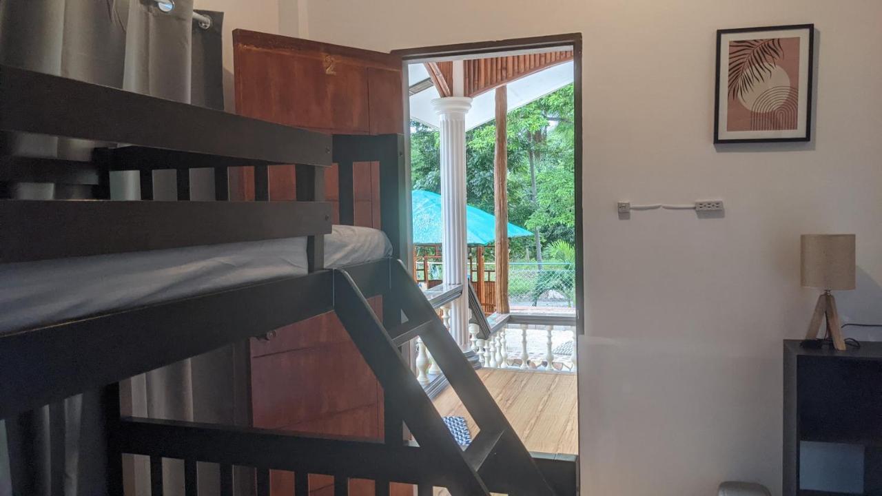 Maya Guest House - Sipaway Island San Carlos  Exterior foto